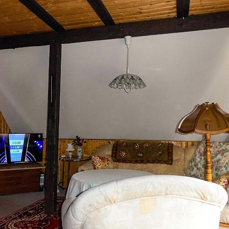 Bungalow Und Ferienwohnung Auf Ruegen Kluis Exteriér fotografie